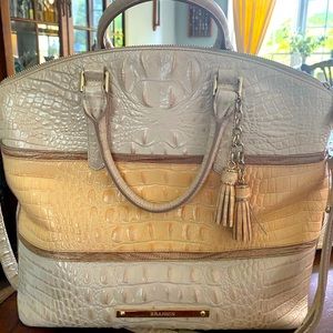 Brahmin shoulder bag!